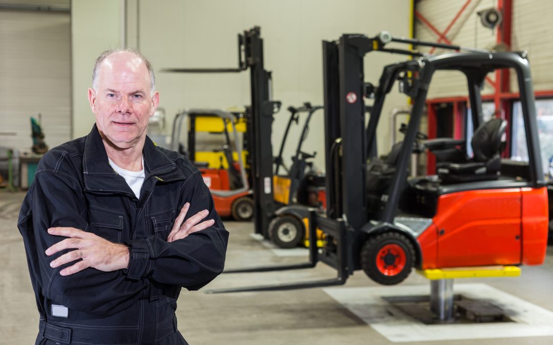 Gain a career boost with a Forklift Operator Licence Hobart TAS employers value highly
